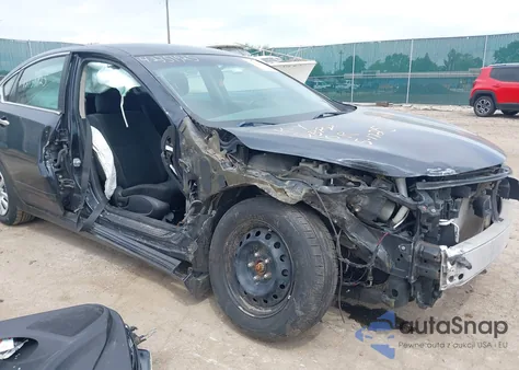 2015 Nissan Altima 2.5 S from USA, damaged, VIN 1N4AL3AP7FC442232